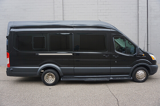Knoxville limo vans